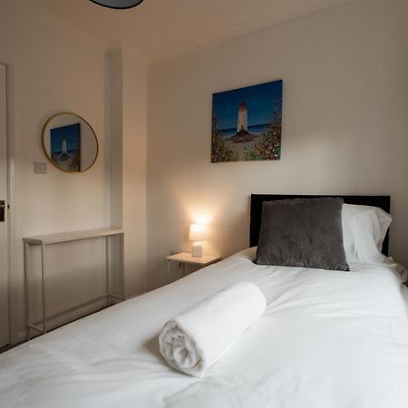 Barnaby House By Horizon Stays South Bank ภายนอก รูปภาพ